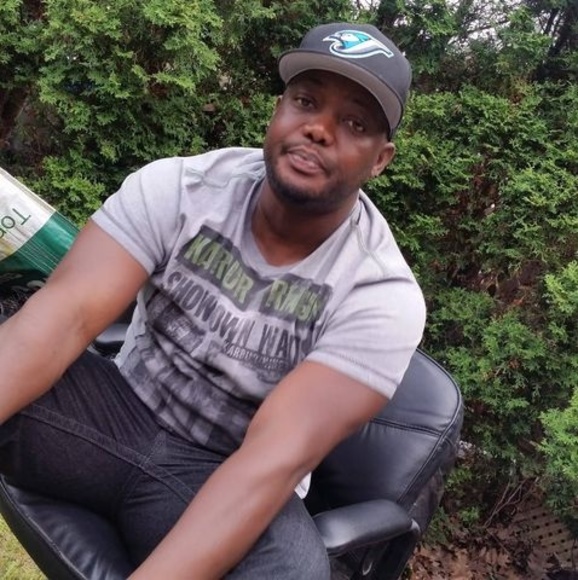 Meet your Posher, Gary - Picture 1 of 1